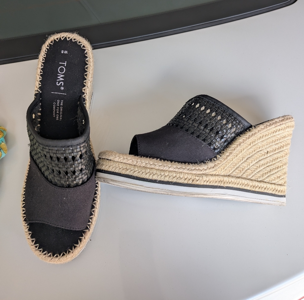 TOMS Black and Tan Woven Linen Wedge Slip-Ons